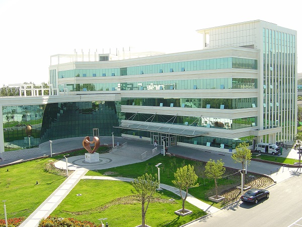 577f667c6af41.jpg 獨(dú)山子醫(yī)院.jpg